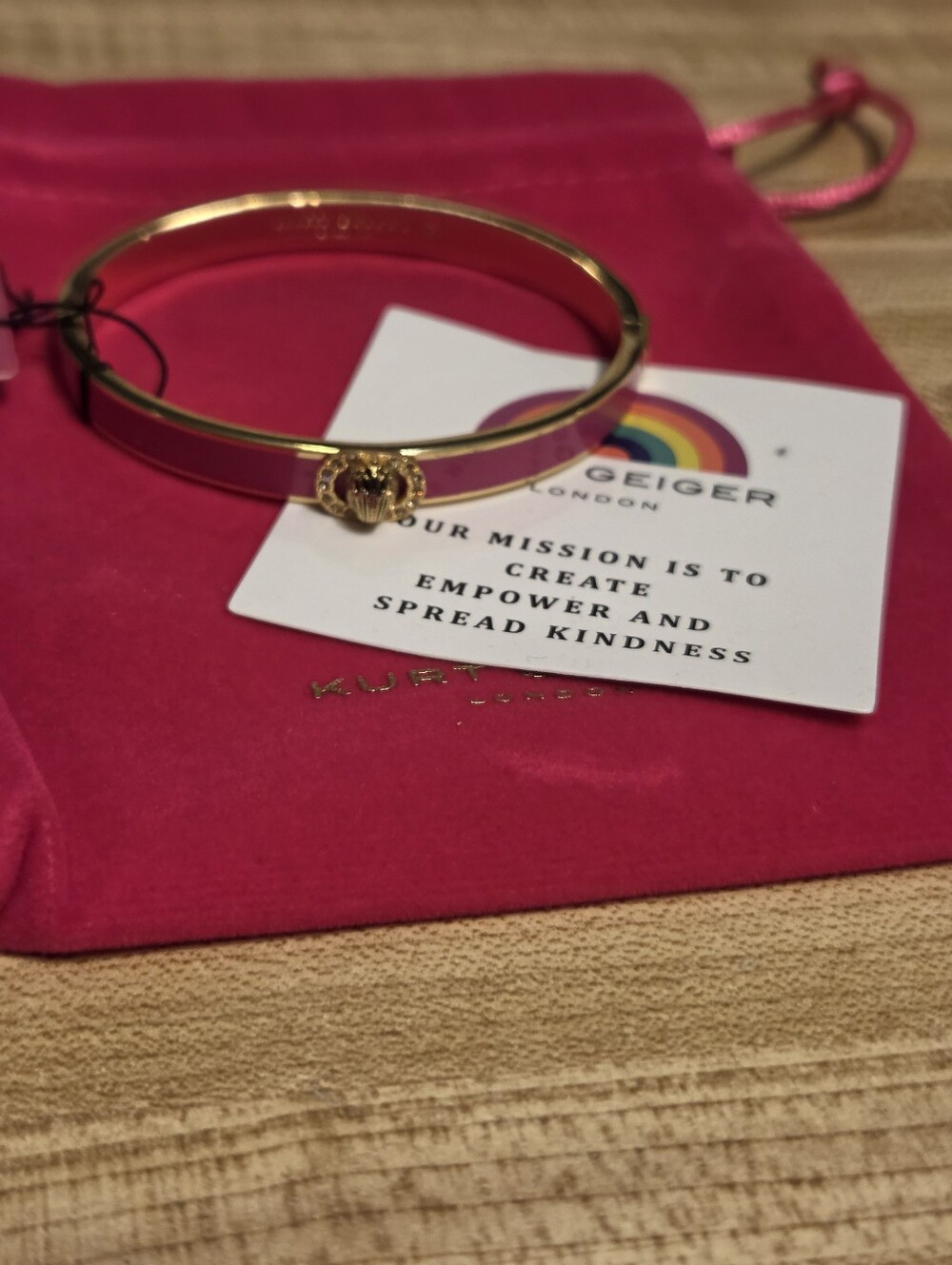 Kurt Geiger NWT Pink/Gold Hinged Bracelet & Dustbag